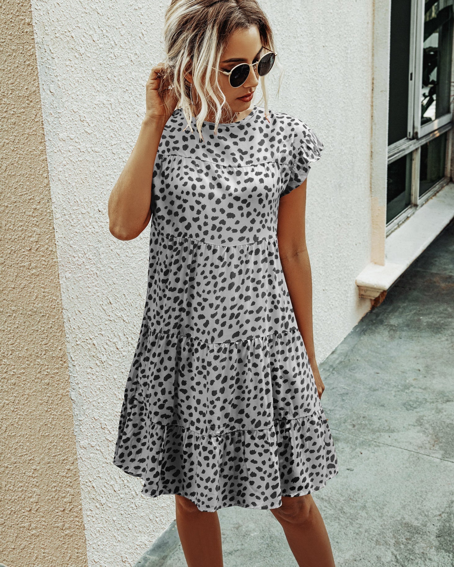 Leopard print round neck short sleeve loose dress