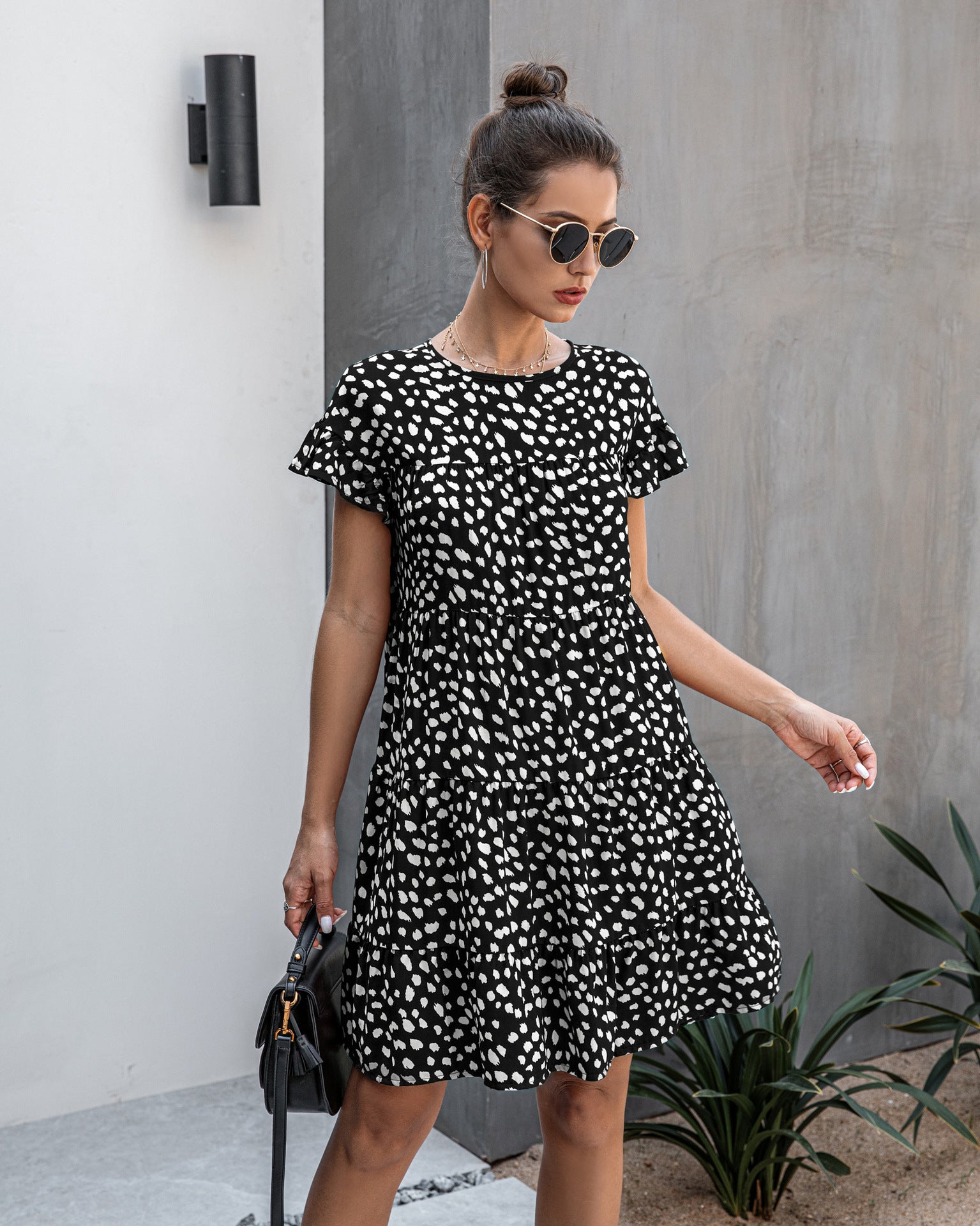 Leopard print round neck short sleeve loose dress